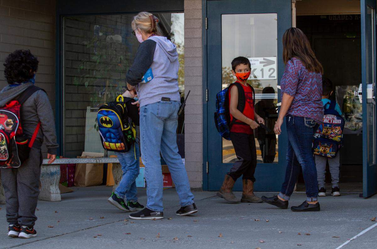 Students in Finley and Burbank were the first Tri-Cities students to return to classrooms since classes were canceled at the beginning of the coronavirus pandemic in March.
