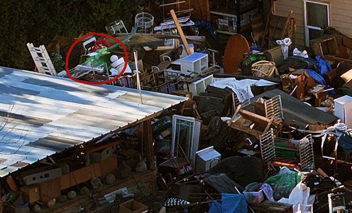 A 400-pound dragon statue stolen in Richland was recently recovered from the junk-filled yard in Richland.