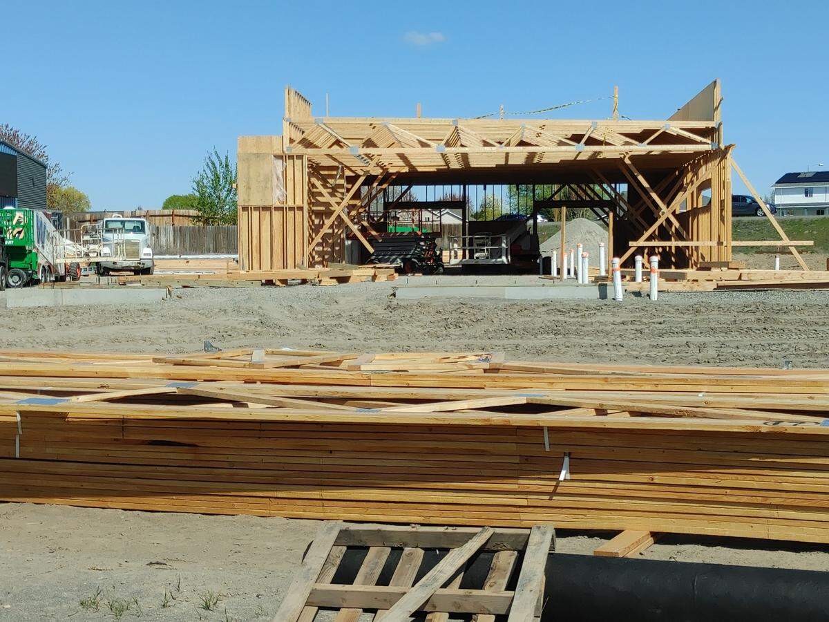 A new building at the Chapel Hill retail center, 8425 Chapel Hill Blvd., in Pasco, will provide much-needed expansion space for some of the property’s tenants.