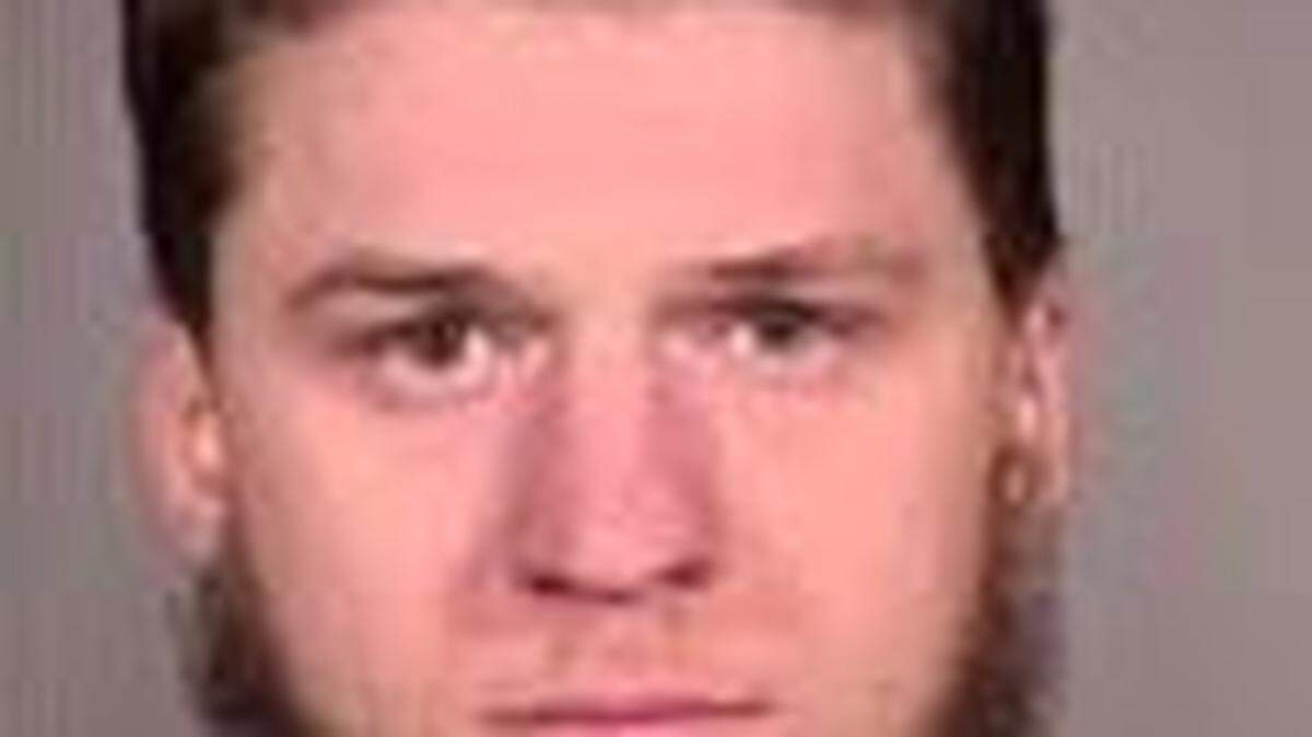 FBI arrests Proud Boys suspect south of Tri-Cities in deadly U.S. Capitol conspiracy