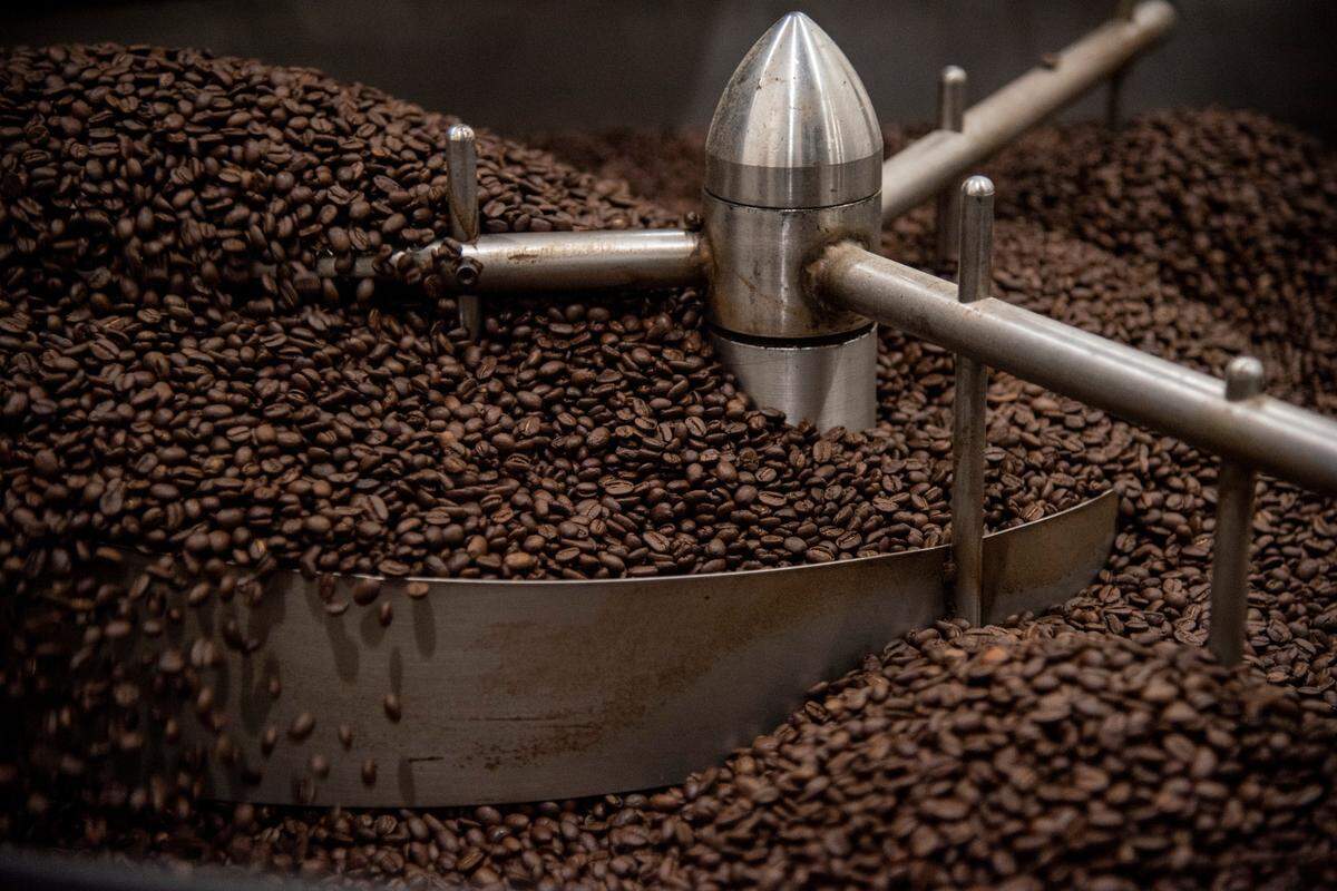 Local, family-owned Treasure Valley Coffee Company of the Columbia Basin recently moved operations to a $1 million warehouse and retail shop in Richland.