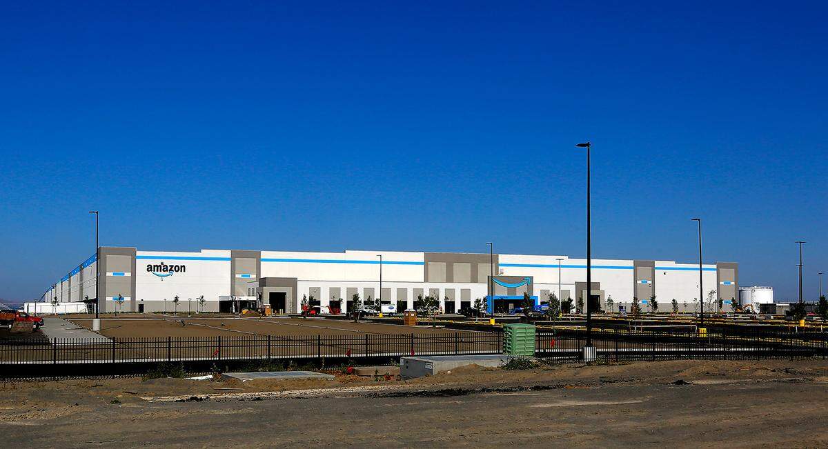 One of two new Amazon Fulfillment facilities on Road 40 East in Pasco.
