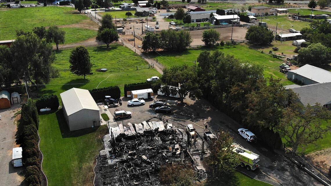 4 dead, 3 homes burned in hours-long Tri-Cities rampage by gunman