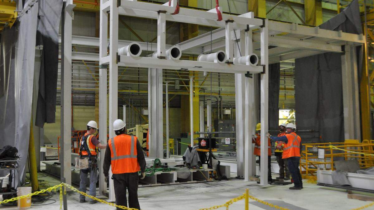 Most Hanford nuclear reservation workers will stay home temporarily as planning is done to increase safety related to COVID-19 coronavirus. Essential employees will report to the site.