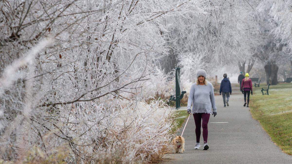 More winter weather is expected to hit the Tri-Cities this week, with snow predicted to arrive as early as Tuesday.