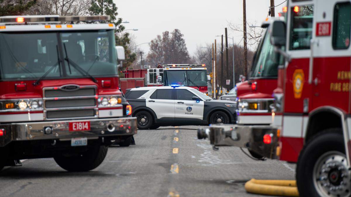 The Kennewick Fire Department responded to a fire at an apartment complex at 4110 W. Kennewick Ave.