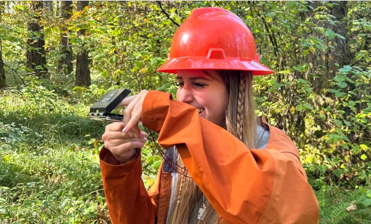 Donations are being accepted to place a bench on an Oregon forest trail in honor of Camryn Morris, 19, a Southridge High valedictorian, who collapsed and died after running a half marathon.