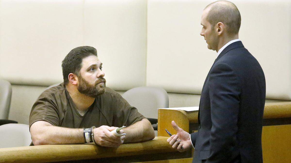 Jonathan P. Holden, 44, pleaded guilty to federal charges involving the online enticement of a teen girl in Richland and the request for child pornographic pictures from other teens around the country.