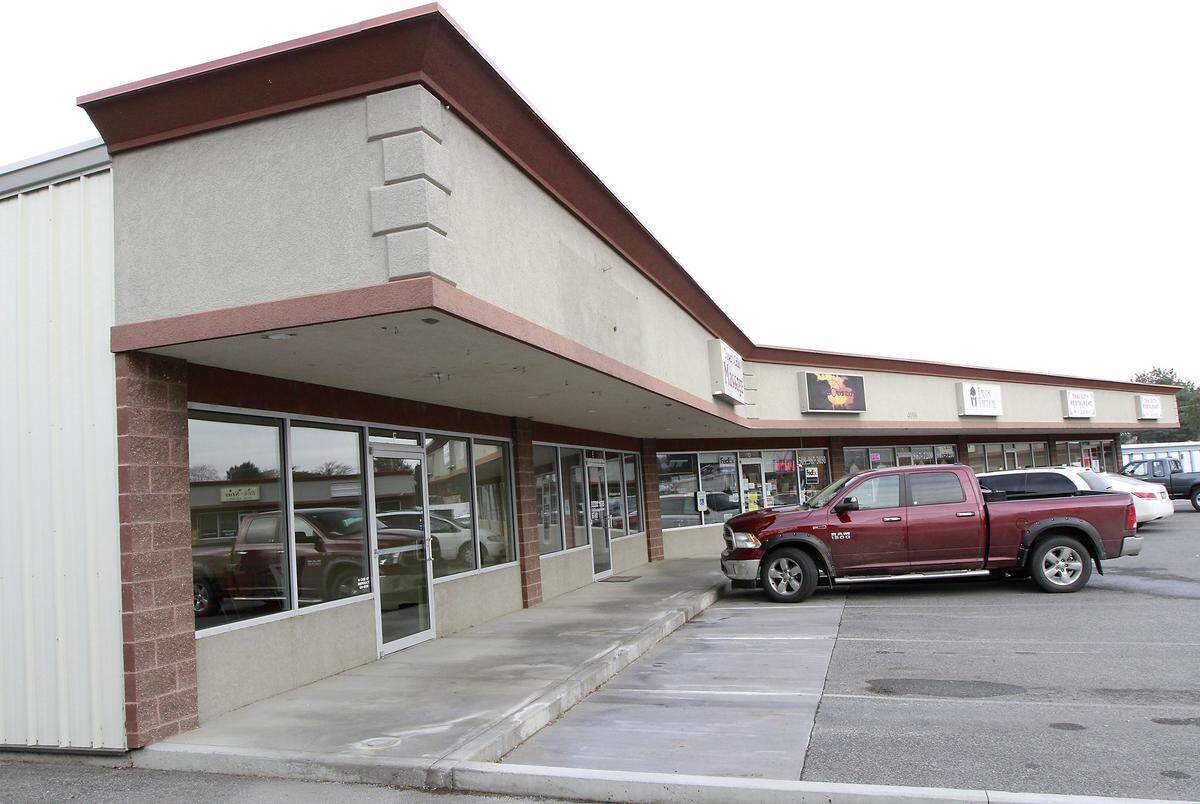 The Tri-Cities Food Bank opened a branch at 4096 W. Van Giesen St. in West Richland in January 2016.