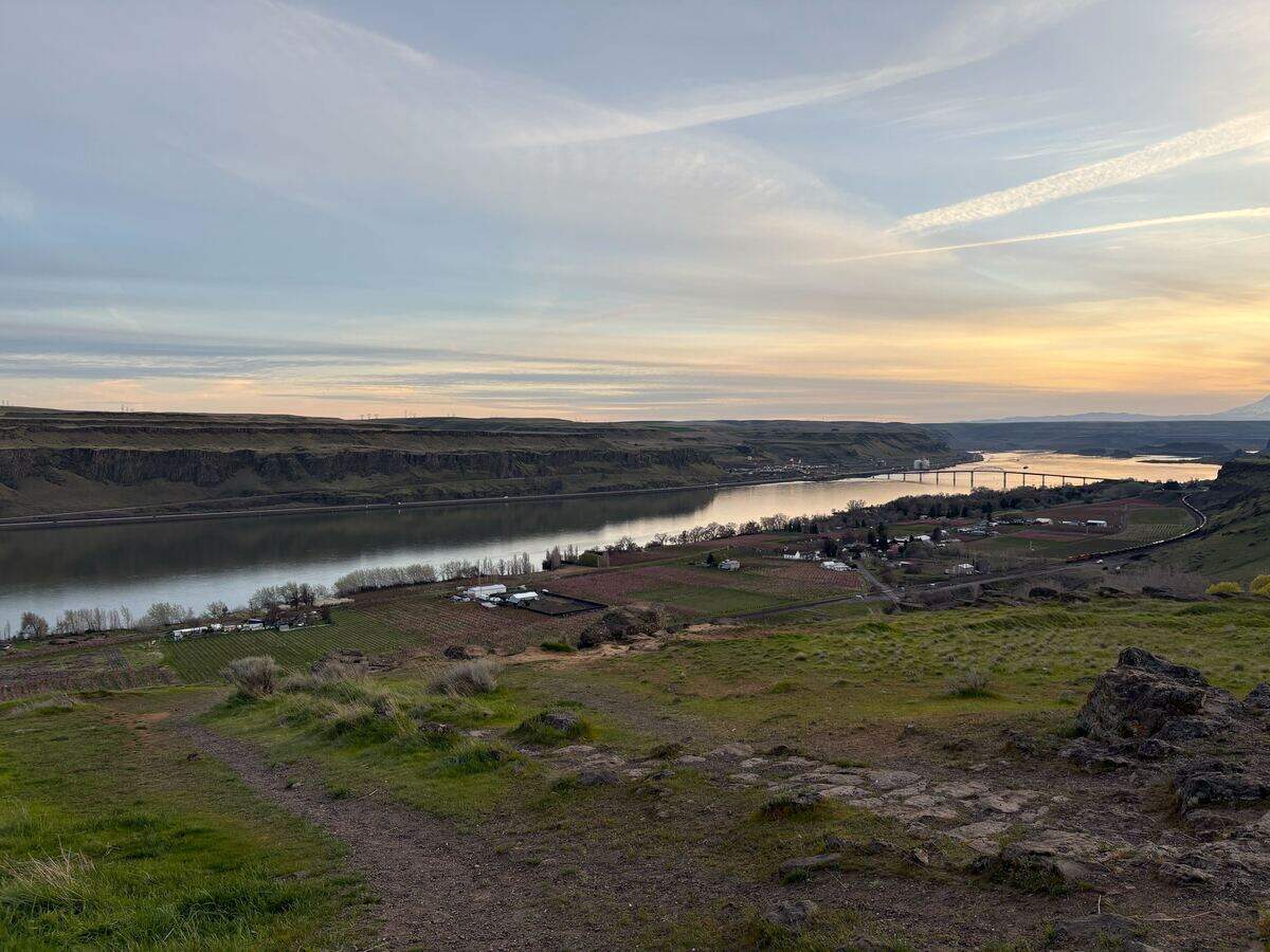 View of the Columbia River and Washington-Oregon border as seen from the Stonehenge replica and World War I memorial site in Maryhill, Washington.