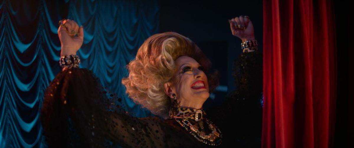 Richard E. Grant in “Everybody’s Talking About Jamie”