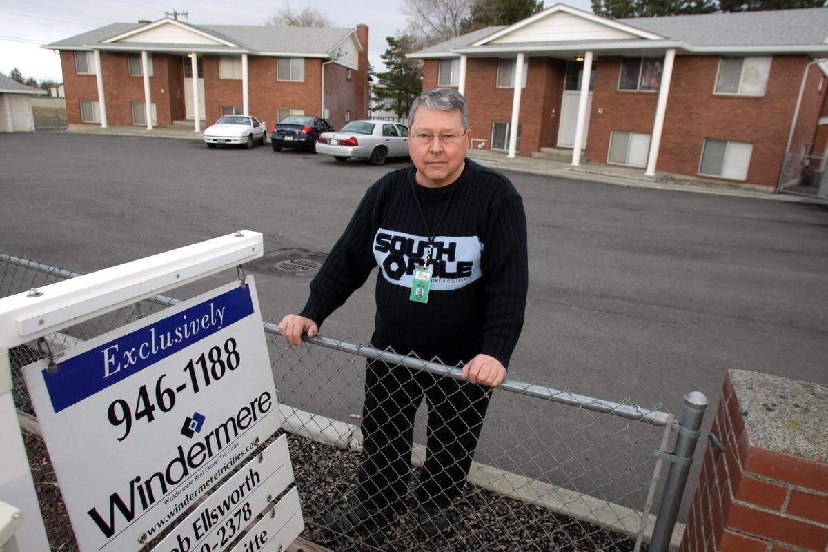Don Porter, former executive director of the Tri-City Union Gospel Mission, has died. He was 78.
