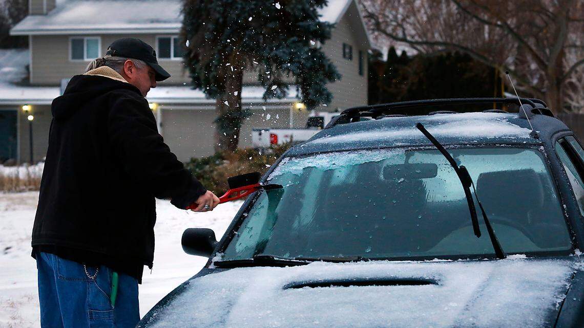 Is it legal to leave a running car unattended to warm up in WA this winter? Here’s the law