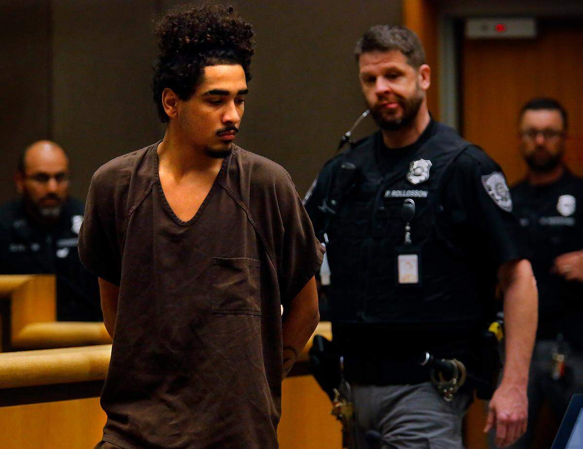 Murder suspect Isaiah Combs, 20, is brought into a Benton County Superior courtroom by correction officers for his preliminary hearing for the Oct. 15, 2022 shooting death of Jatzivy Sarabia in the area of Highway 397 and East 3rd Avenue.