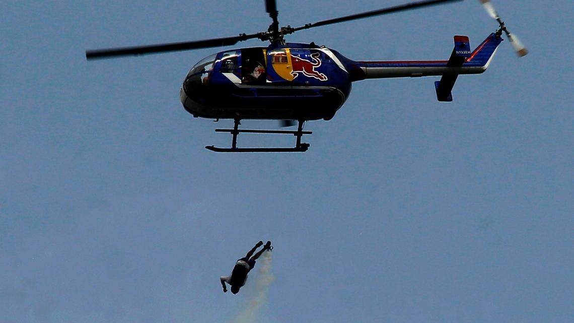 Gallery | 50 shots of the action in the sky and water at Tri-Cities Water Follies