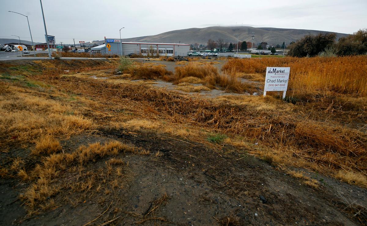 Propery records indicate Surf Thru Express Car Wash recently purchased this parcel of land on Columbia Park Trail in Richland.