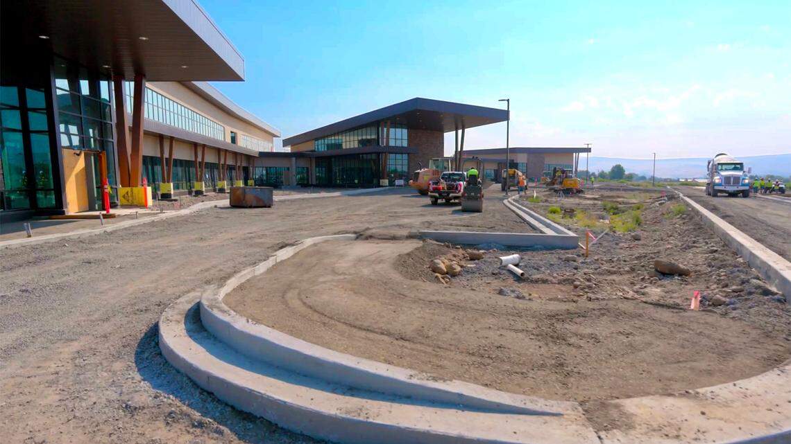 New video gives a peak inside $112M hospital nearly done in Eastern WA wine country