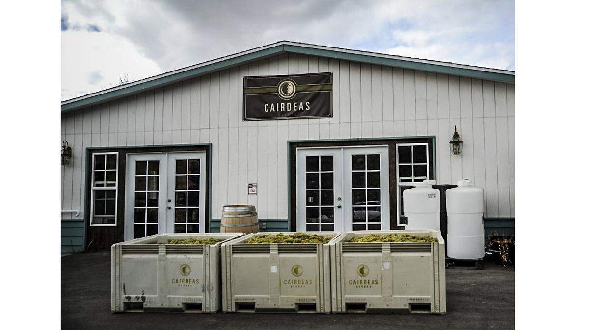 Cairdeas Winery in Manson, co-owned by Lacey Lybecker, will offer a pre-release of its 2020 Lawrence Vineyard Nellie Mae — a perennially popular Rhône-inspired white wine — and donate a portion of that wine’s sales to The Alliance of Women in Washington Wine.