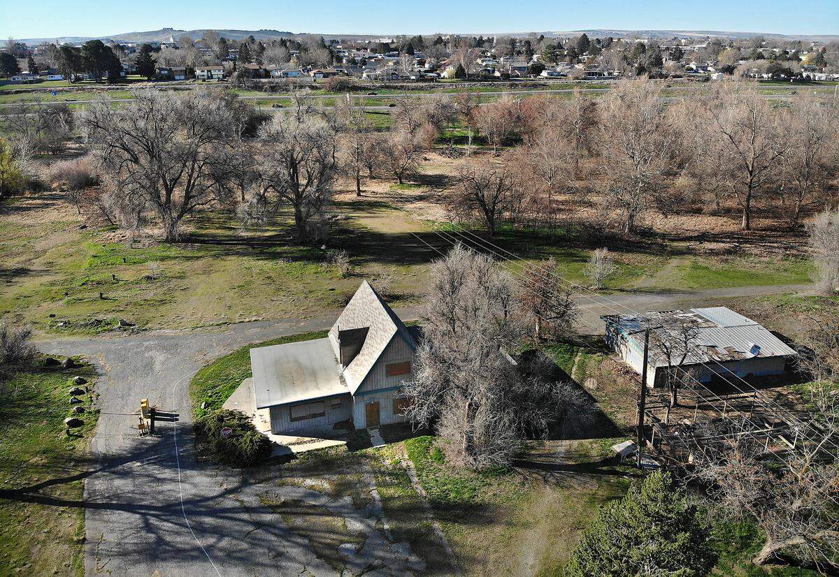 The former Columbia Park campground opened in the 1960’s and operated until 2003. It’s located in the west end of the park between Highway 240 and the Columbia River. City leaders shut it down because an aging septic system made was too costly to fix and too risky to continue running.