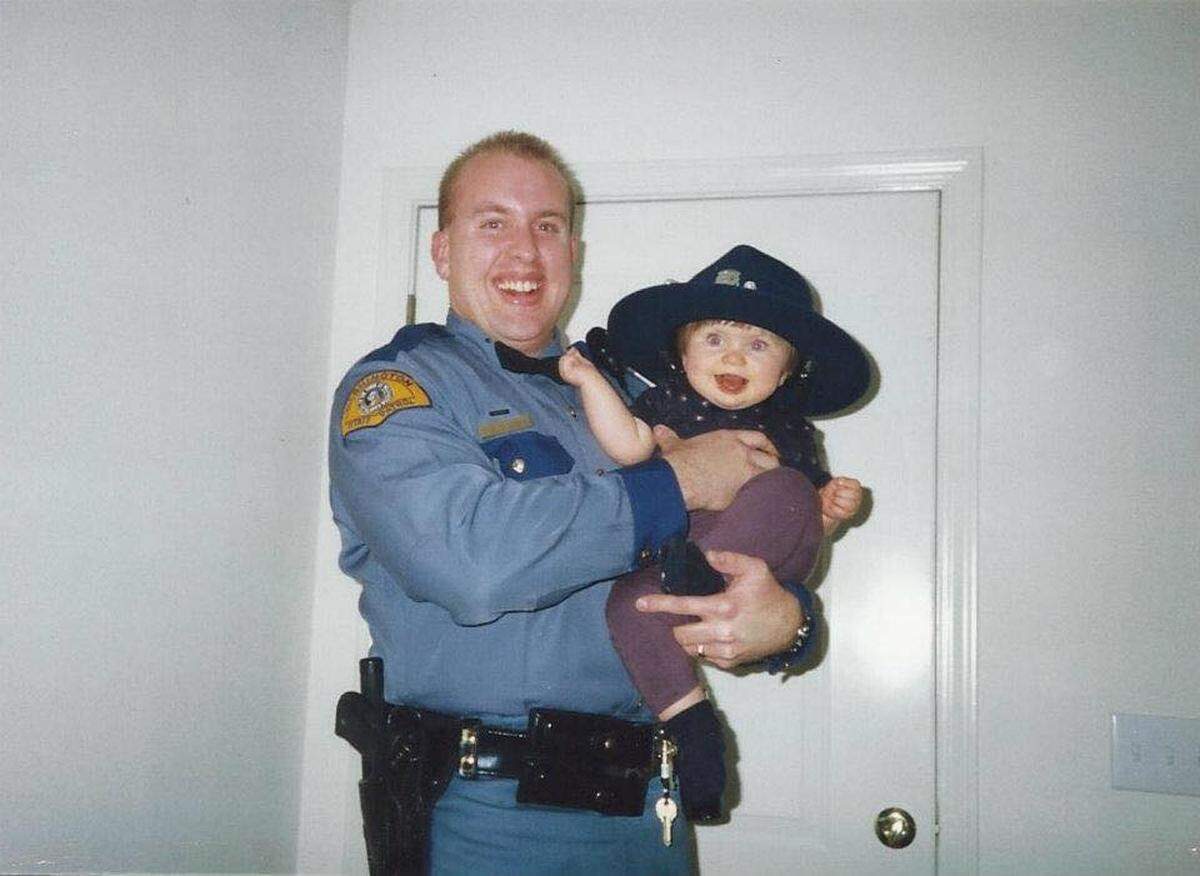 Megan Saunders with her late father, Washington State Patrol Trooper James Saunders.