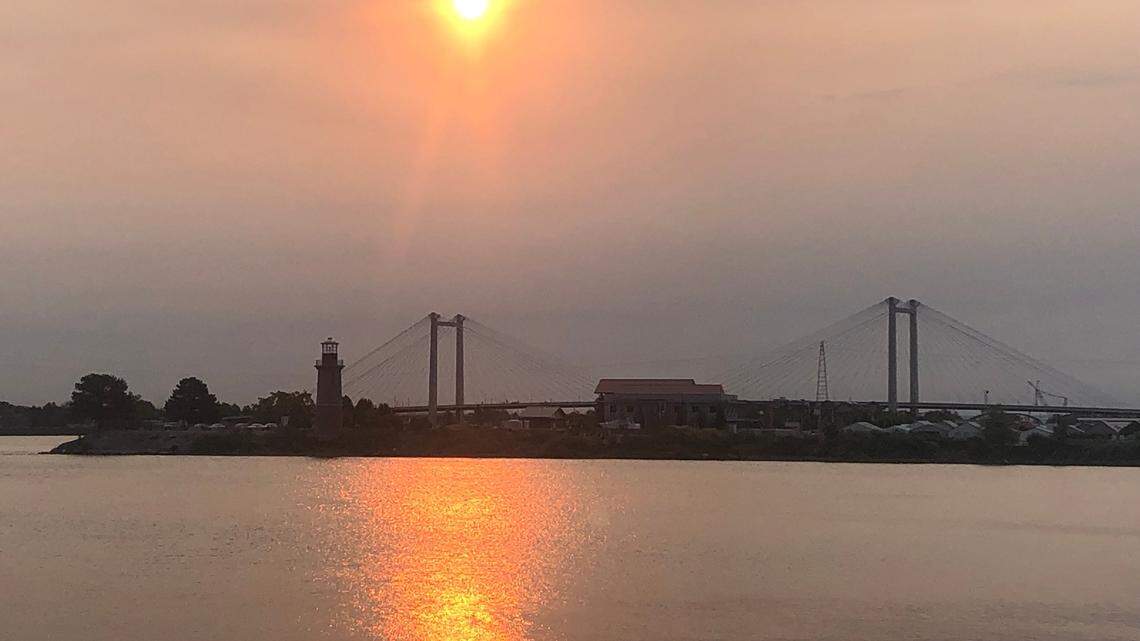 Tri-Cities area woman infected with West Nile virus, 1st case in WA state this year