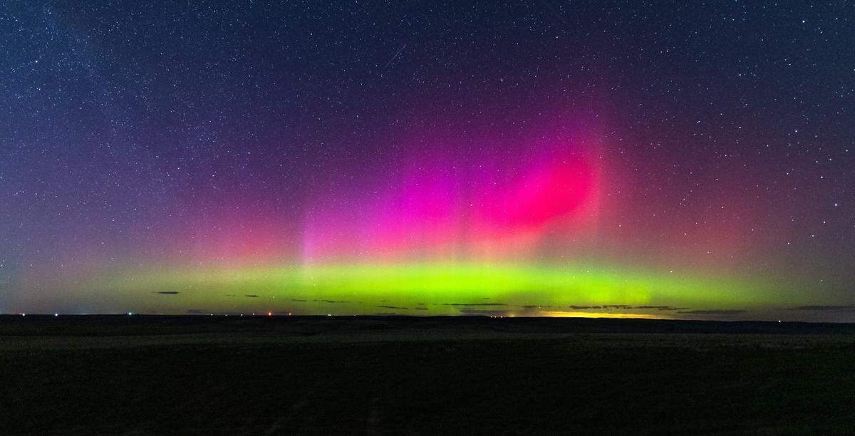 Shuttha Shutthanandan of Richland captured the vibrant hues of the aurora borealis as it dipped into Washington. These Northern lights photos were captured near Connell, WA.