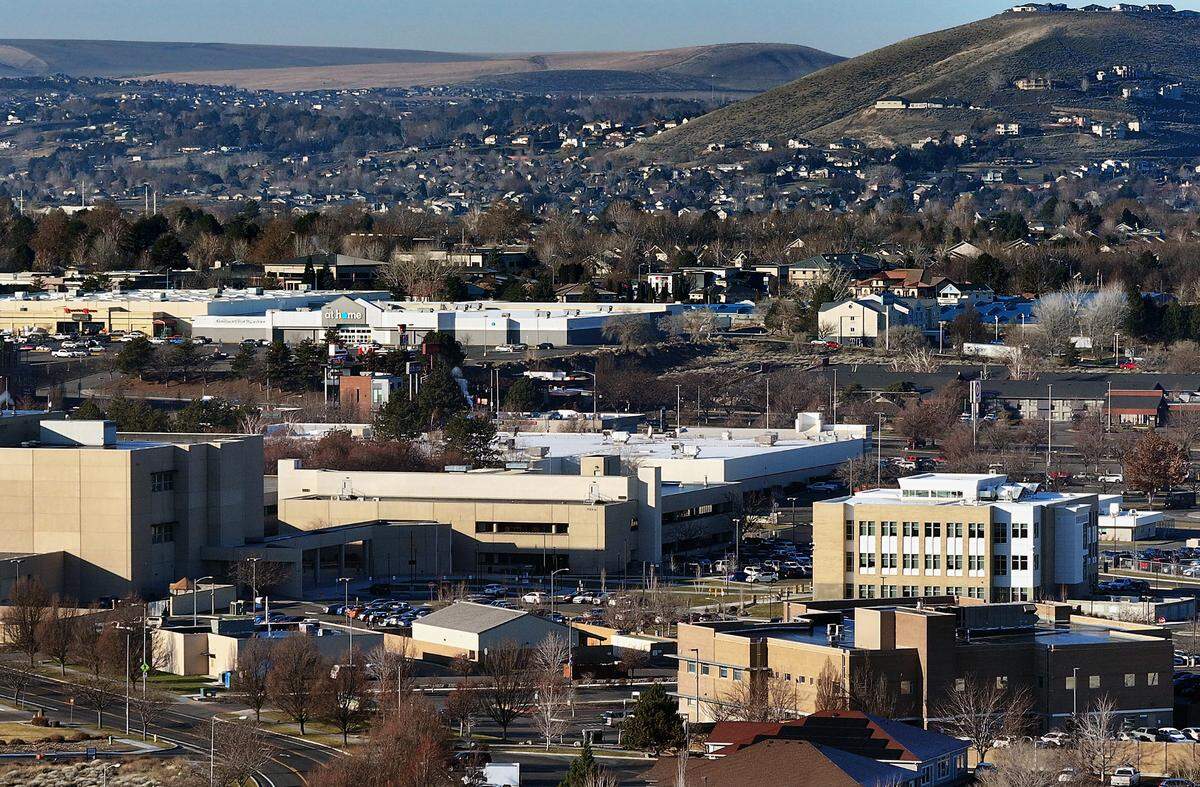 The Benton County campus s iat 7122 W. Okanogan Pl in Kennewick. 