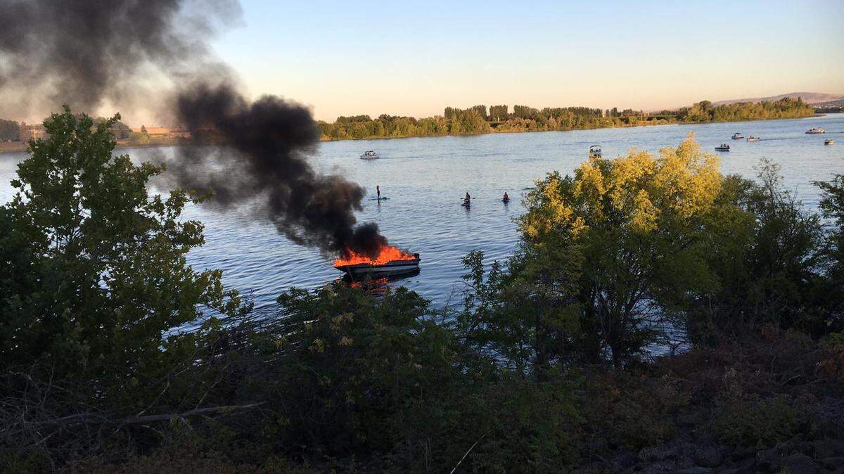 A Tri-City man suffered burns when his boat caught fire and exploded on the Columbia River near Howard Amon Park.