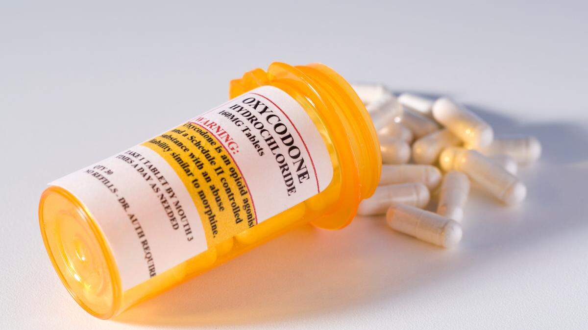 Prop. 34 asks voters to restrict spending by health care providers that participate in a federal drug discount program to ensure they are treating patients.