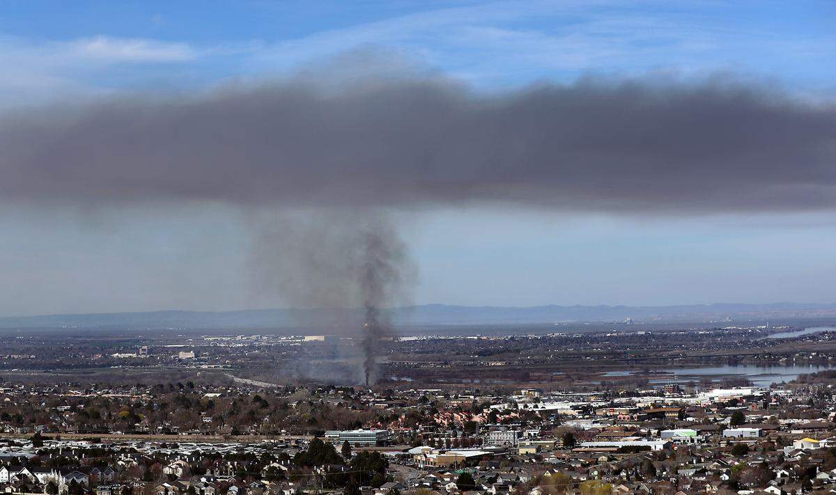 Firefighters returned Tuesday to battle another blaze in the Yakima River Delta near Richland.