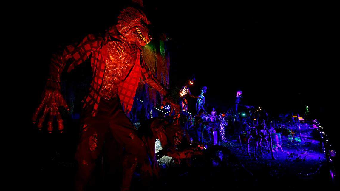 Looking for the creepiest Tri-Cities decorations? Halloween fans have a map
