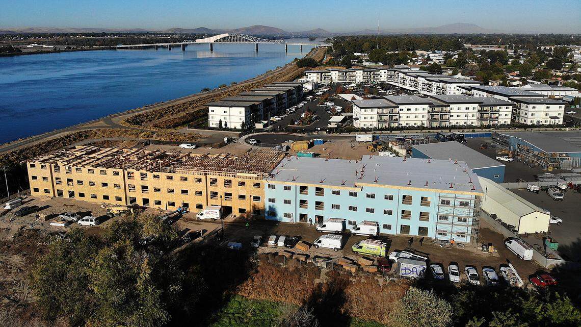 What’s being built there? $7.8M riverside apartment complex expands + New Ross store