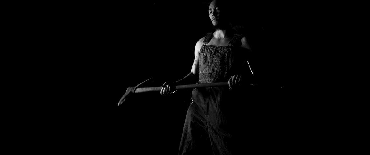 Tri-City native Nobi recently released a new music video to his song “New Chains.” In the video’s opening scenes, Nobi chops at a rock, searching for diamonds.