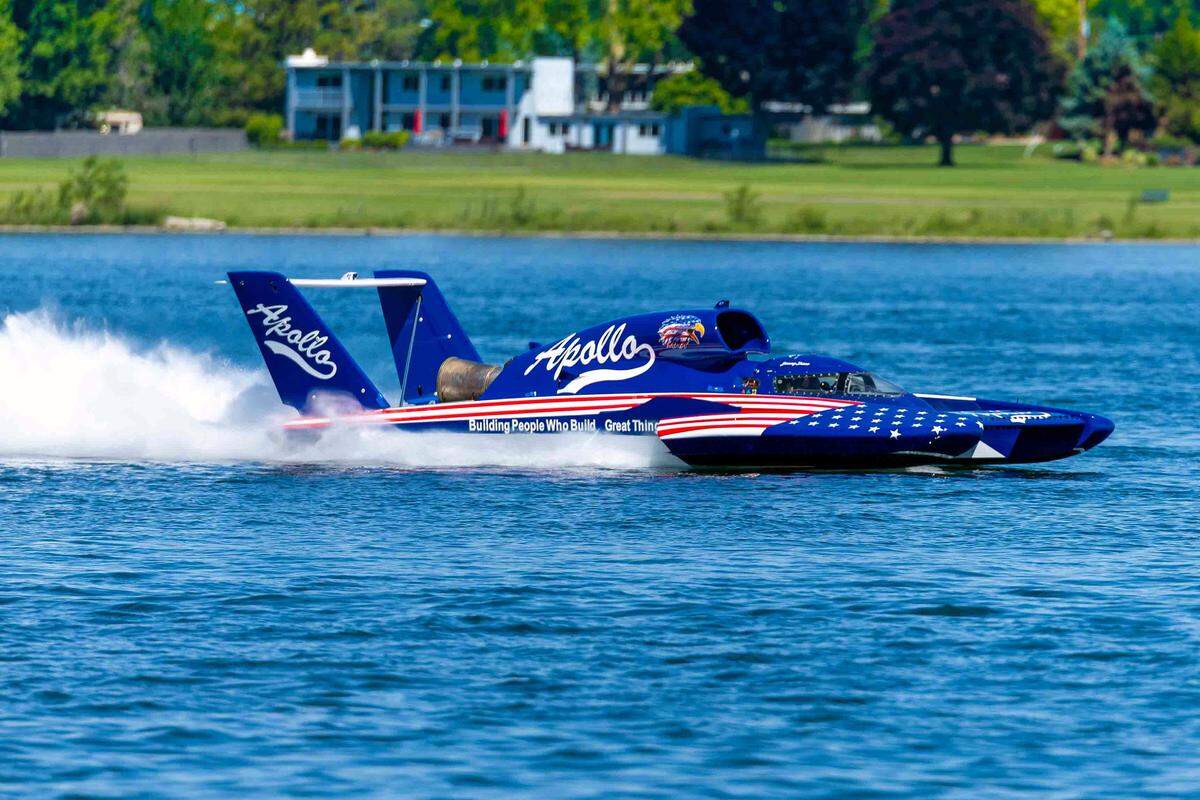 The U-27 Apollo joined the H1 Unlimited spring testing on the Columbia River Saturday in Kennewick. 