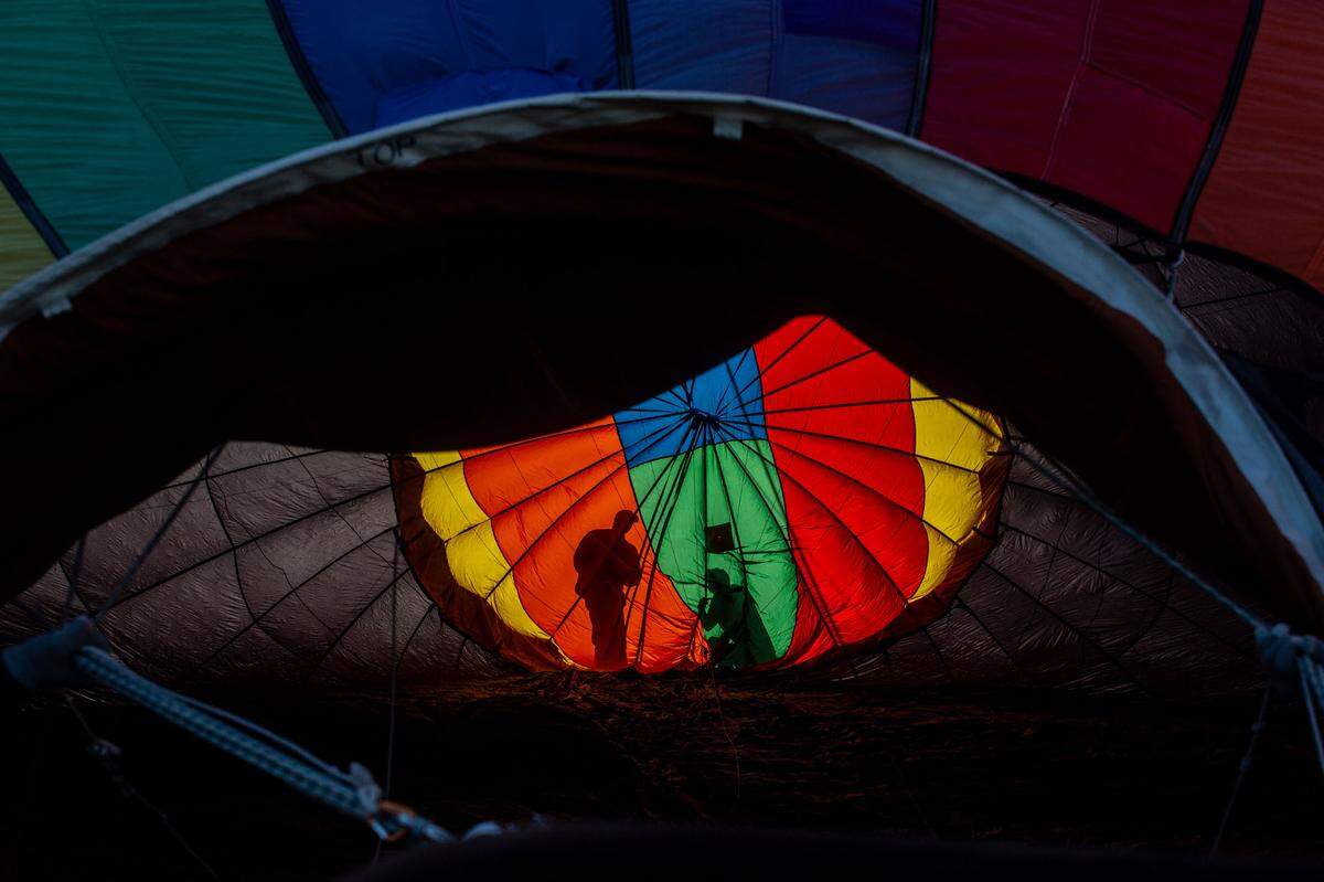 An inside view at the 32nd Great Prosser Balloon Rally .