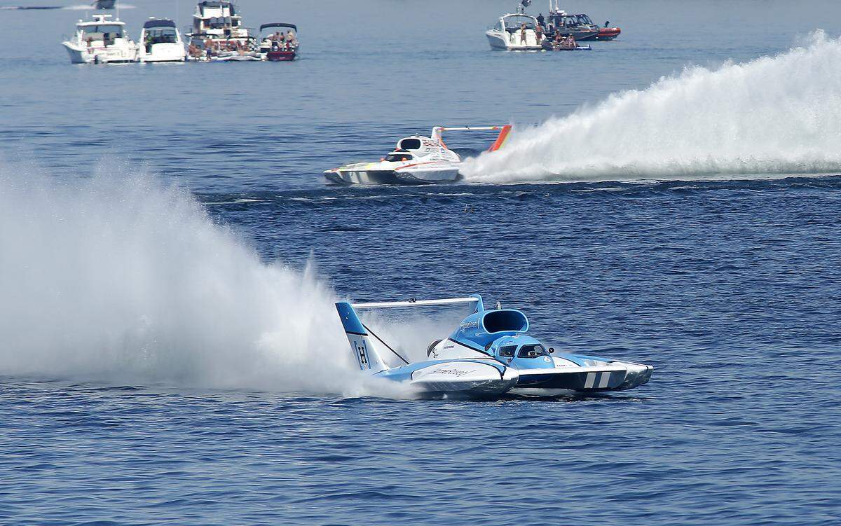 Day three 2019 photos from the official Water Follies barge in Kennewick’s Columbia Park.