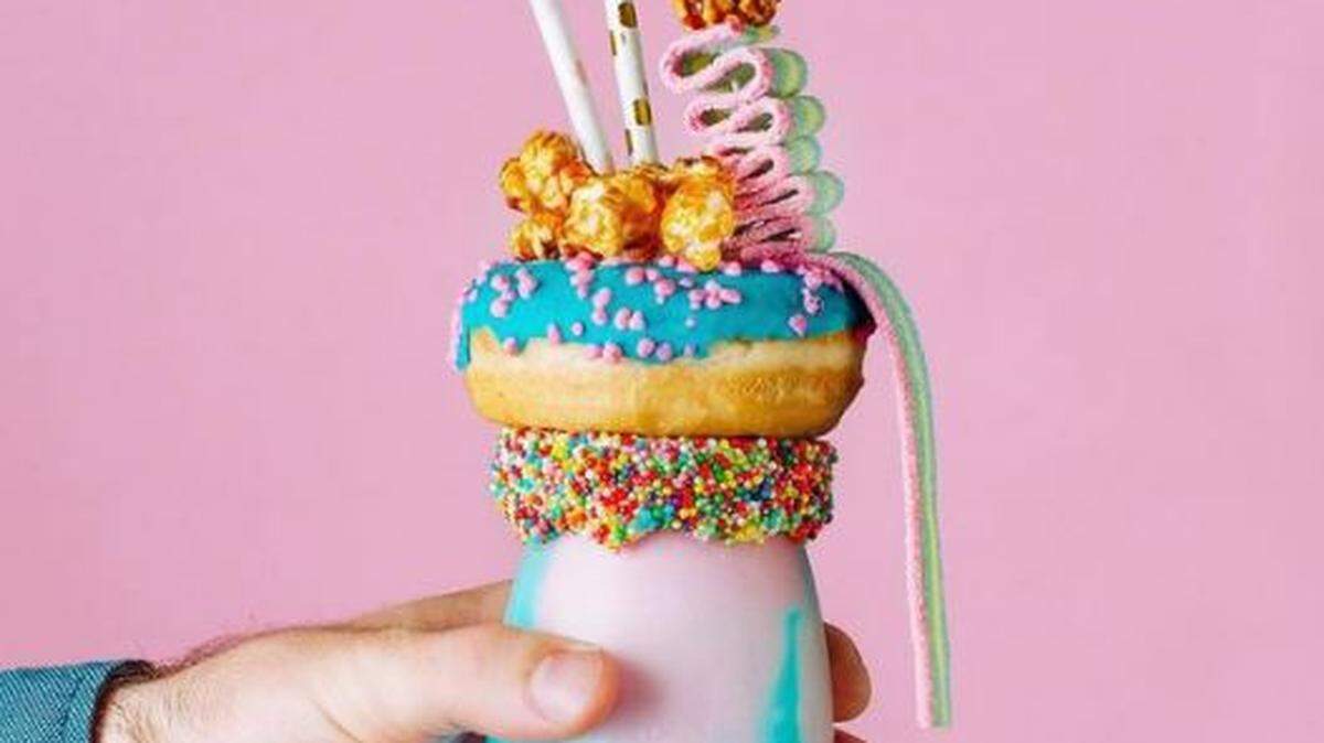 Frost Me Sweet plans to open a new storefront in Richland to offer a new line of extreme cake milkshakes and more.