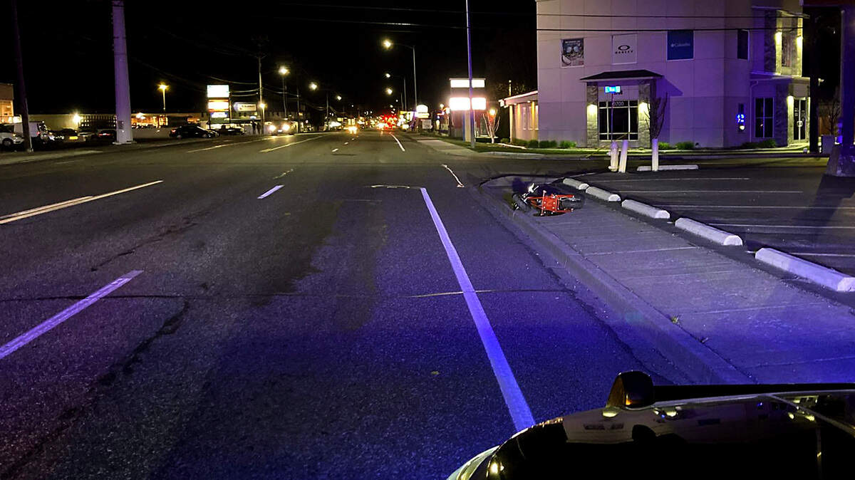 A Kennewick police officer attempted to stop and contact two mini bikes Tuesday around 8:30 p.m. that were traveling in the middle of West Clearwater Avenue near North Neel Street.