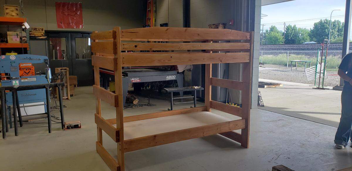 Finley FFA built a bunk bed for a local foster care organization.
