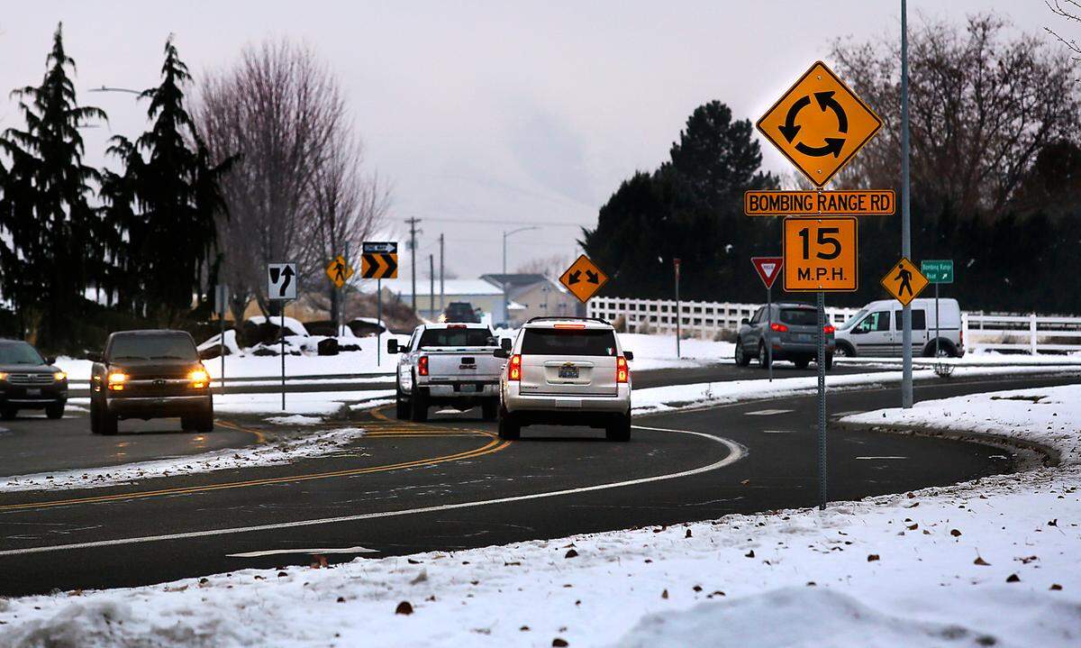 The roundabout at Keene Road and Bombing Range Road in West Richland is a year older than the city’s first stoplight, and officials say it’s reached the end of its useful life after 20 years.