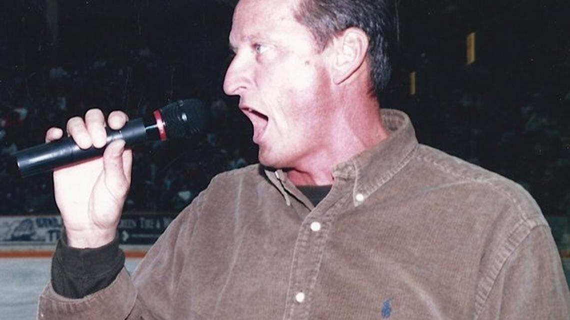 Former rock band leader takes a U-turn