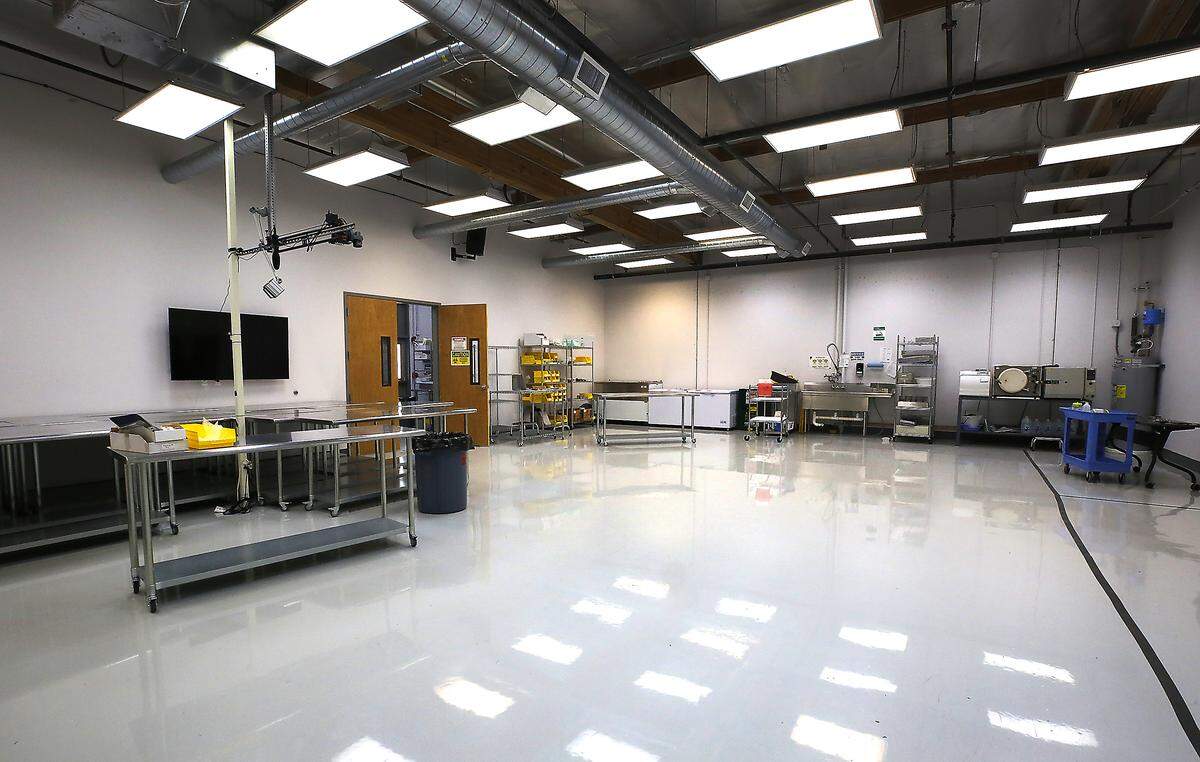 SIGN Fracture Care International established a bioskills lab in their Richland office building to train surgeons from around the world how to use the medical equipment and instruments they manufacture there to treat broken bones in remote areas of the world beyond the reach of modern medicine.