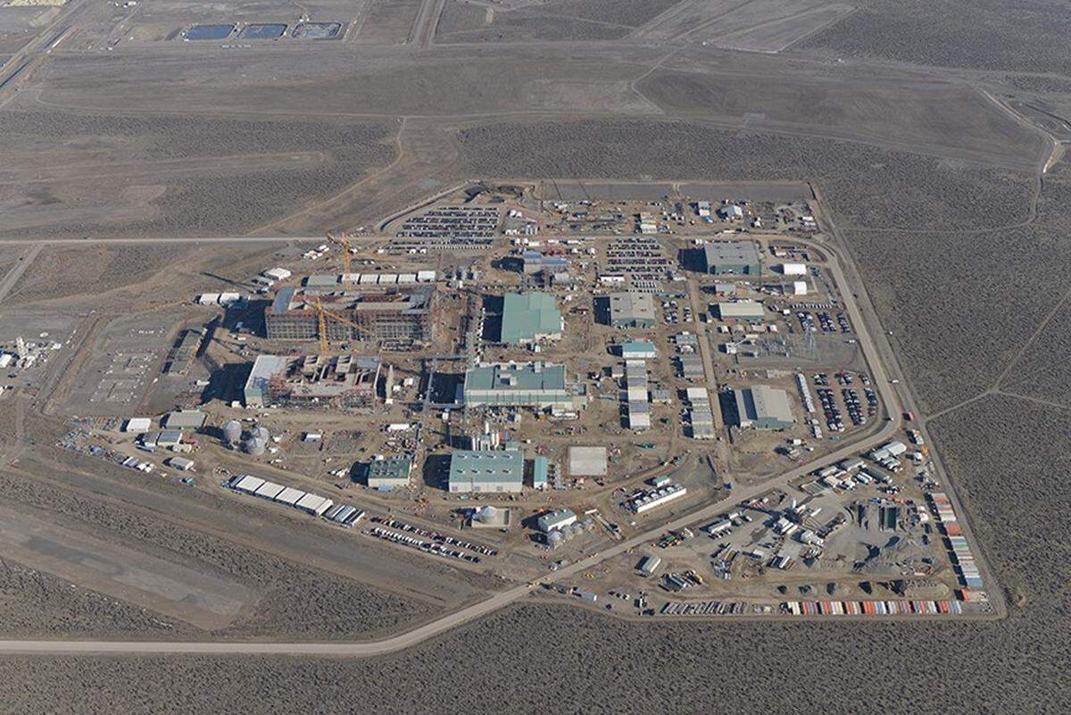 The Hanford vitrification plant is under construction in the center of the nuclear reservation. It will be used to glassify radioactive and hazardous chemical waste now stored in underground tanks.