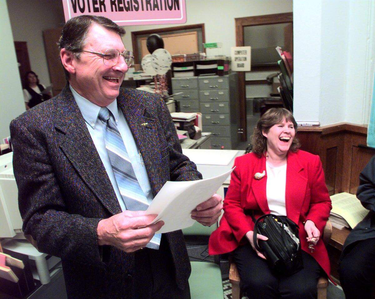 This Herald file photo shows Bill Leggett in 1997 when he won a seat on the Pasco School Board. His wife, Marjy Leggett, joined him at the Franklin County Courthouse.