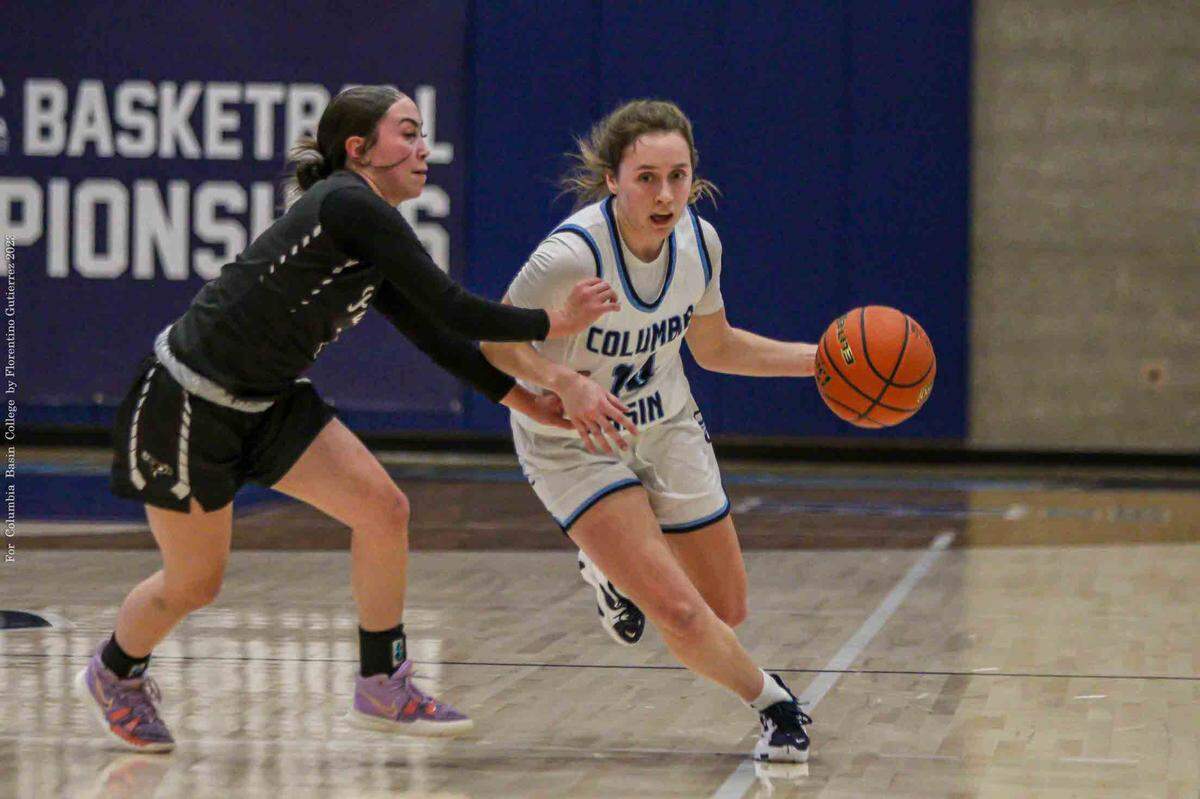 Trinidie Nichols, right, has been one of Columbia Basin College’s top women’s basketball players this season.