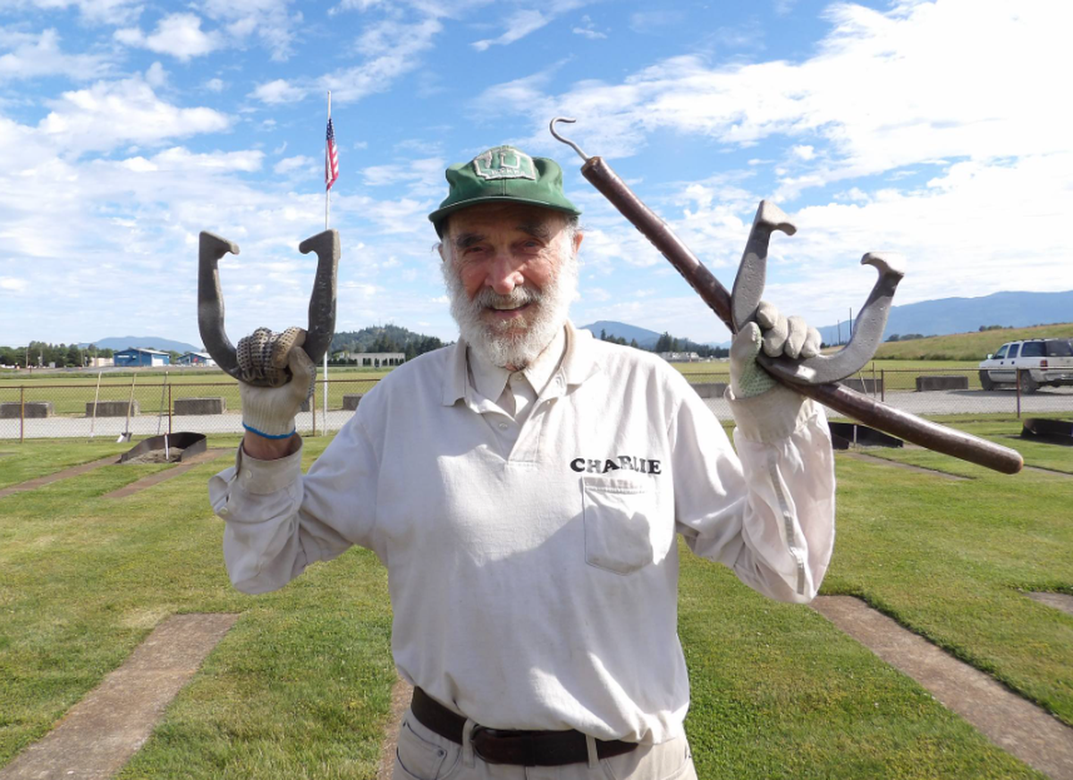 Charlie Tapper, 94, of Auburn, Wash., is headed to Kennewick for the National Horseshoe Pitchers Association’s world tournament July 29-Aug. 3.