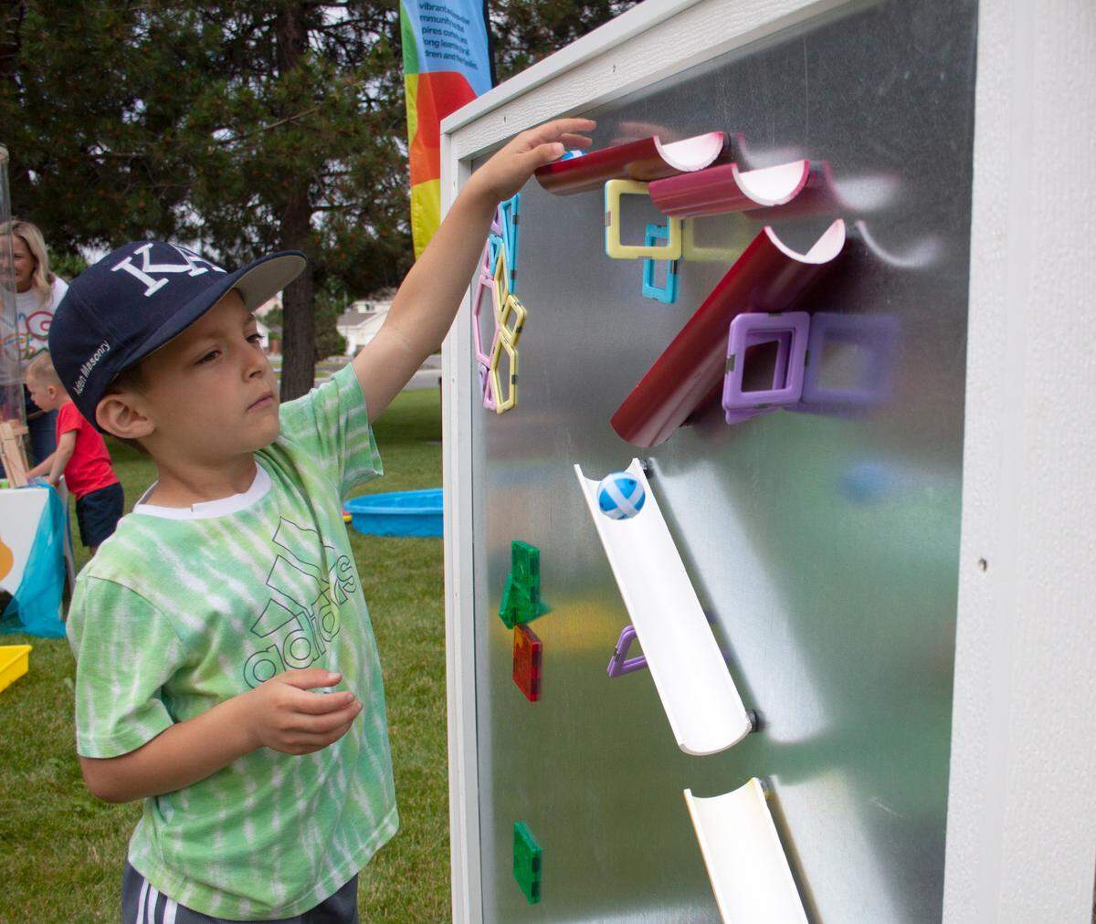 Children play during a pop-up event organized by the Mid-Columbia Children’s Museum, a new effort that hopes to reestablish a children’s museum in the Tri-Cities.