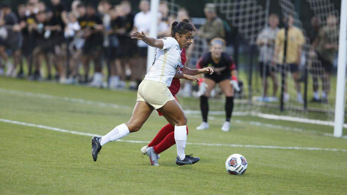 ‘Relentless’ Tri-Cities grad blossoms as a leader at West Point — on and off the field