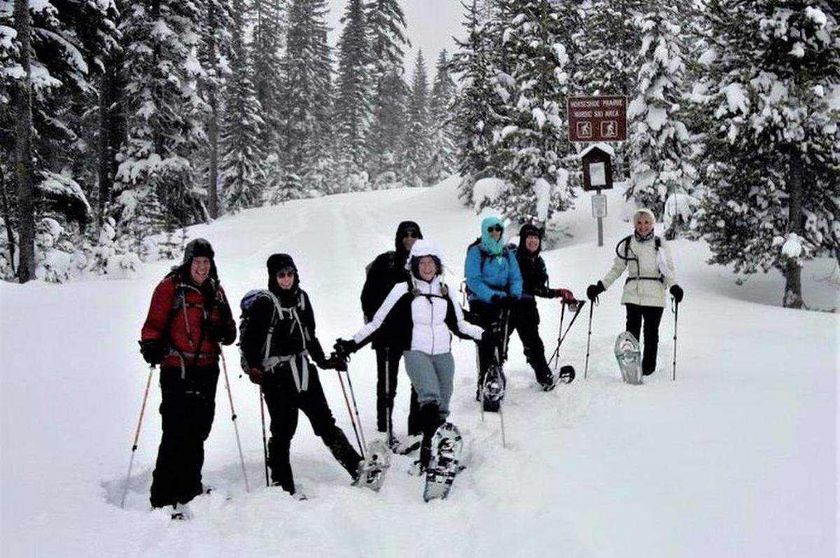 Inter-Mountain Alpine Club enjoys a snowshoe trip to Horseshoe Prairie in the Blue Mountains.