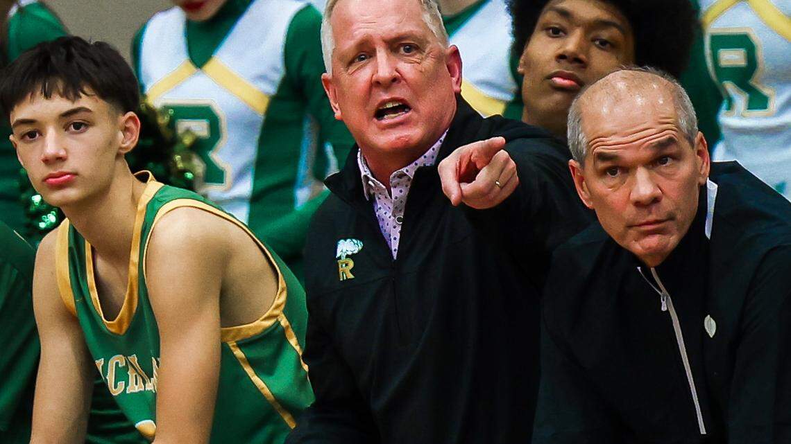 Richland boys, Chiawana girls best in Mid-Columbia Conference. Final stretch begins